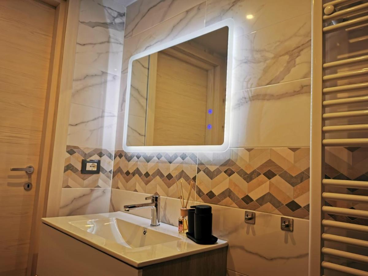 Platform Apartment La Spezia Bagian luar foto